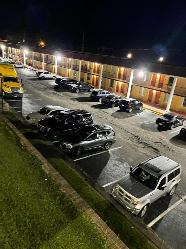 Orangeburg Inn & Suites Exteriör bild